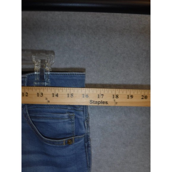 Ab solution Democracy jeans size 10 Cropped Light Blue Wash Low Rise - Picture 9 of 9